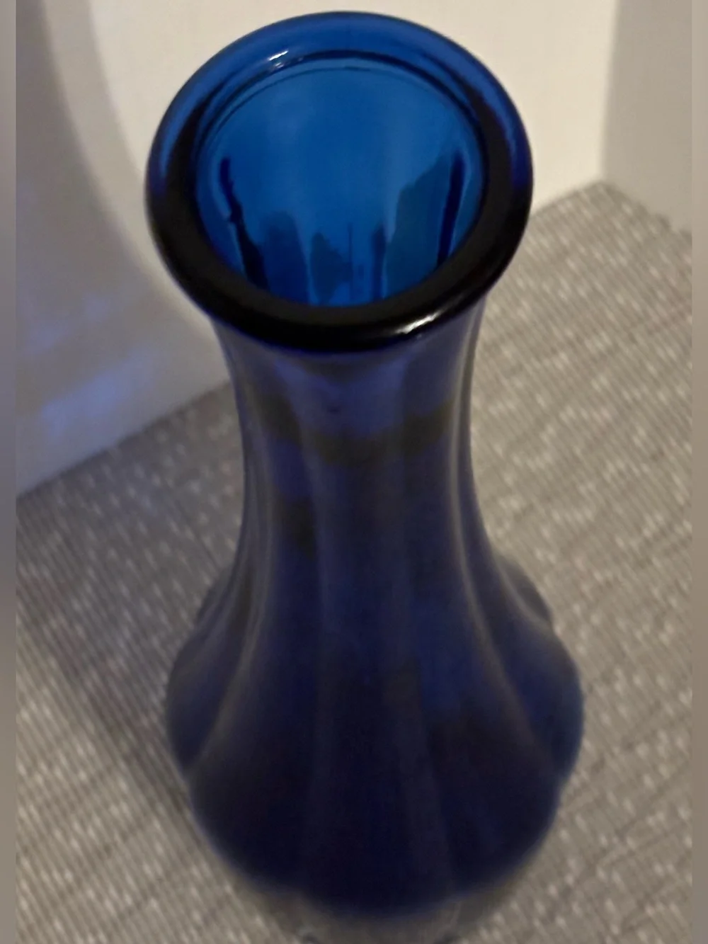 Vintage Cobalt Blue Glass Bud Vase – Cobalt Blue Glass Ribbed Vase MCM 9
